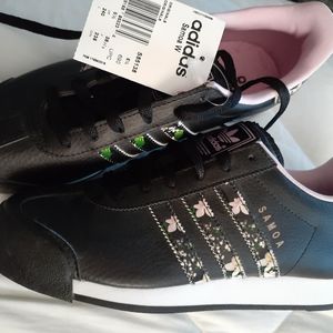 Adidas womens sneakers